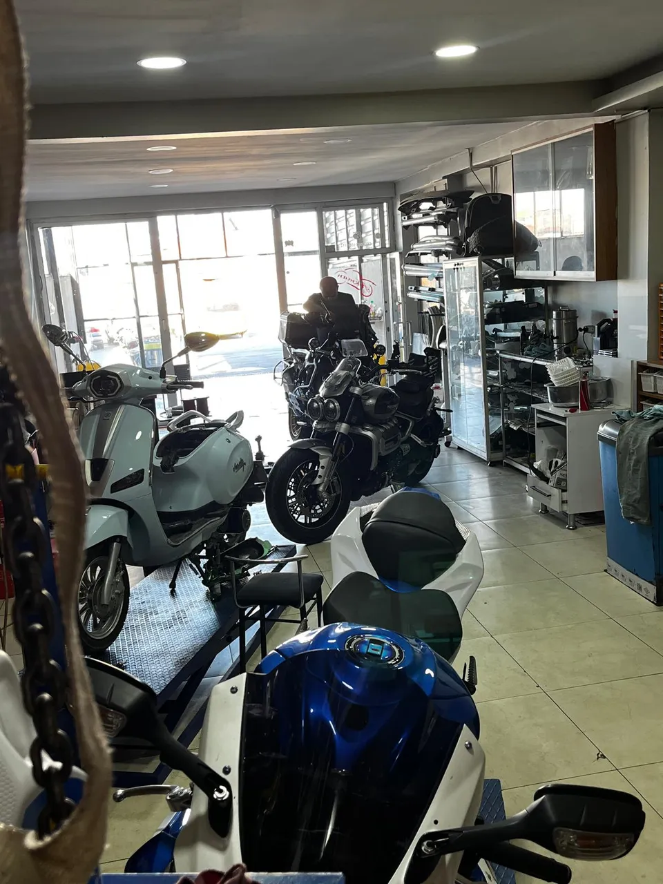 Akman Motor Sivas atölye ve motosiklet servis alanı 78